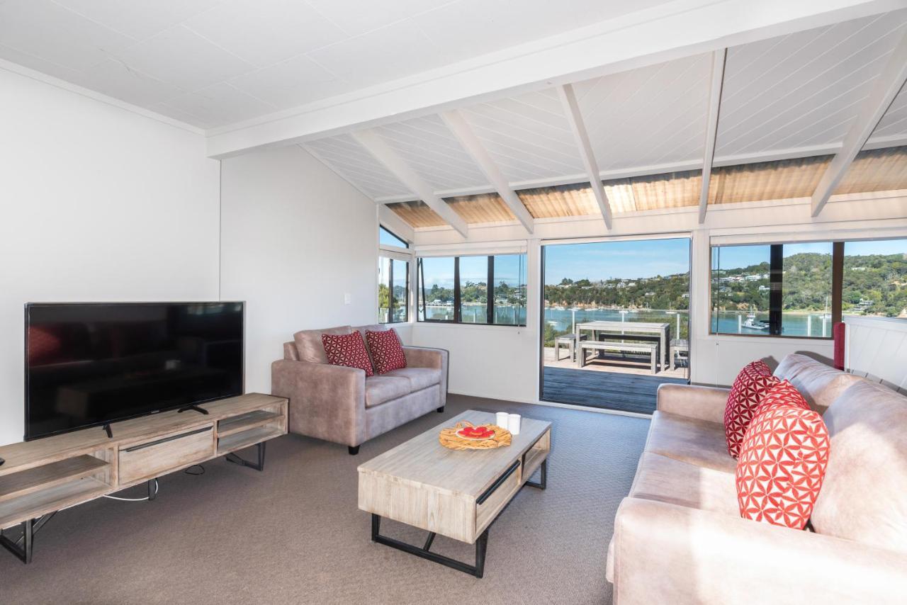 The Tide Watcher - Okiato Holiday Home Opua Exteriér fotografie
